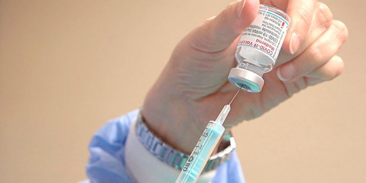 vacuna covid menores andalucia