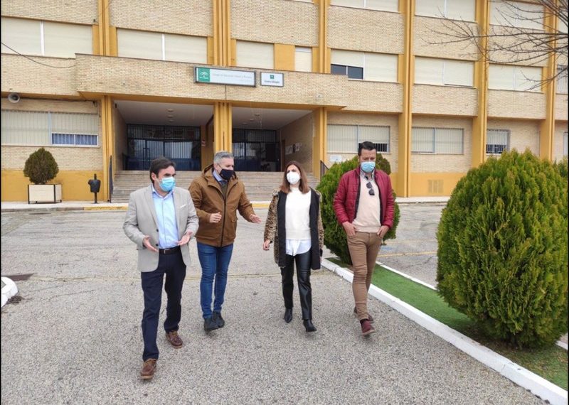 visita delegado educacion colegio porcuna