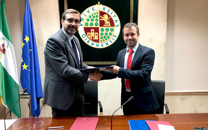 Julio Millán alcalde de Jaén con el rector de la universidad de jaén