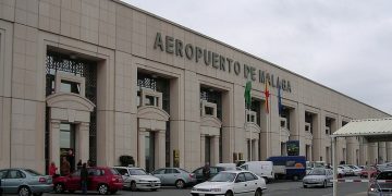 Fcahada Aeropuerto Málaga