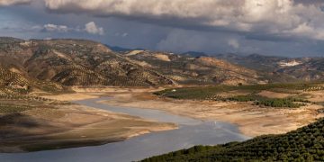 Moreno Bonilla sigue sin aclarar qué obras está haciendo contra la sequía