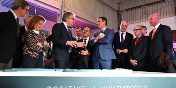 Pedro Sánchez destaca en San Roque el atractivo inversor de España en renovables y el éxito del PERTE del Hidrógeno Verde