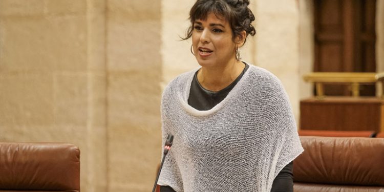 Teresa Rodríguez renuncia a su escaño en el Parlamento pero seguirá como portavoz de Adelante
