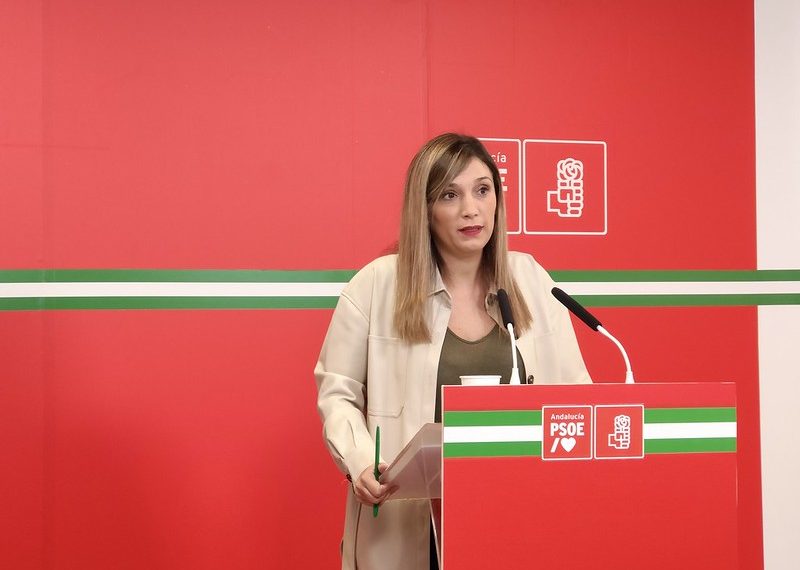 El PSOE advierte que Juanma Moreno «tapa con reinauguraciones los problemas graves» de la sanidad