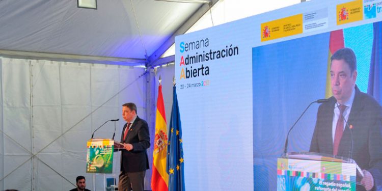 Luis Planas: «El regadío sostenible garantiza la seguridad alimentaria»