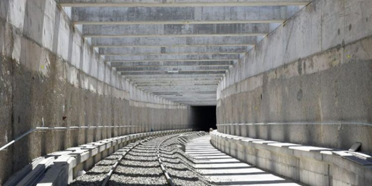 Acuerdo para tramitar el convenio de integración del ferrocarril en Almería y acelerar las licitaciones