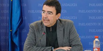 El PSOE afea a Rajoy que vaya a hacerse una foto con la alcaldesa de Marbella, “vinculada a intereses oscuros”