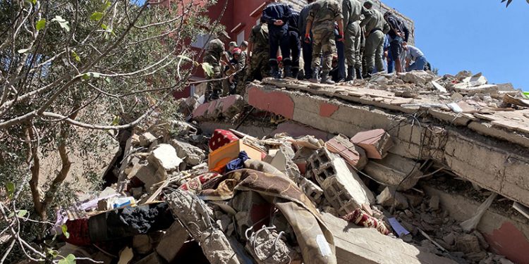 Bomberos andaluces se desplazan a Marruecos para ayudar en el rescate tras el terremoto