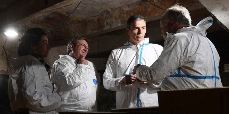 Pedro Sánchez Visita Valle Caídos Exhumación