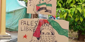 El movimiento estudiantil sevillano aprovecha su  protesta para profundizar en el conocimiento sobre Palestina