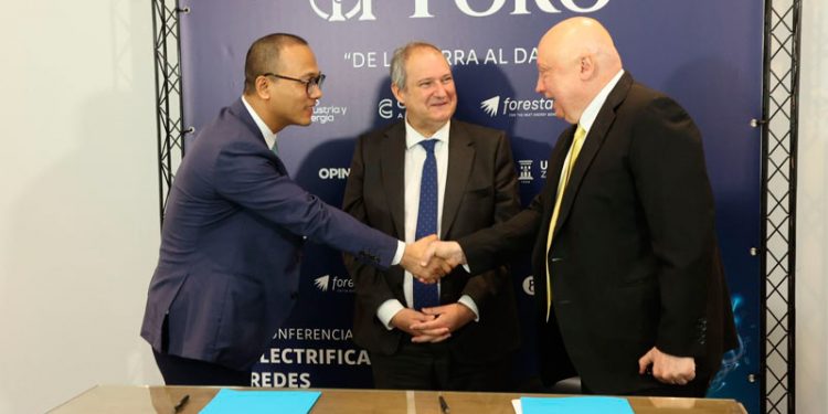 Acuerdo entre Forestalia y CGE para crear el mayor sistema de autoconsumo industrial de España