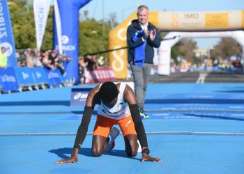 Barega y Dessie se coronan campeones en la cuadragésima edición del Maratón de Sevilla
