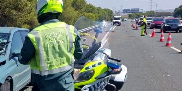 Fallecen dos jóvenes en un accidente de tráfico en Estepa tras una salida de vía
