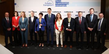 El Gobierno español llama a la calma ante los aranceles de EE.UU. y asegura su apoyo a las empresas afectadas