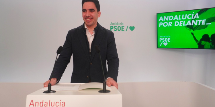 El PSOE-A denuncia el desmantelamiento de la universidad pública y acusa a Moreno Bonilla de favorecer la privatización del sistema educativo