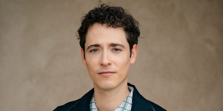 Pablo Béjar, Guzmareño de Honor: un reconocimiento a su trayectoria artística y su vínculo con Castilleja de Guzmán