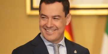 Cese del Director General de Gestión Económica y Servicios del SAS en medio de una presunta investigación por adjudicaciones irregulares