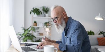 Nuevas medidas flexibilizan la jubilación en España: la reforma entra en vigor el 1 de abril