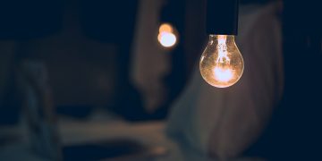 España recupera el 99% del suministro eléctrico tras el gran apagón, pero persisten problemas en el transporte ferroviario