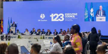España llama a reforzar ONU Turismo como motor de un modelo turístico más justo y sostenible