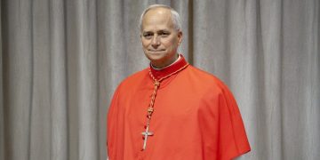 Robert Francis Prevost es elegido nuevo Papa con el nombre de León XIV