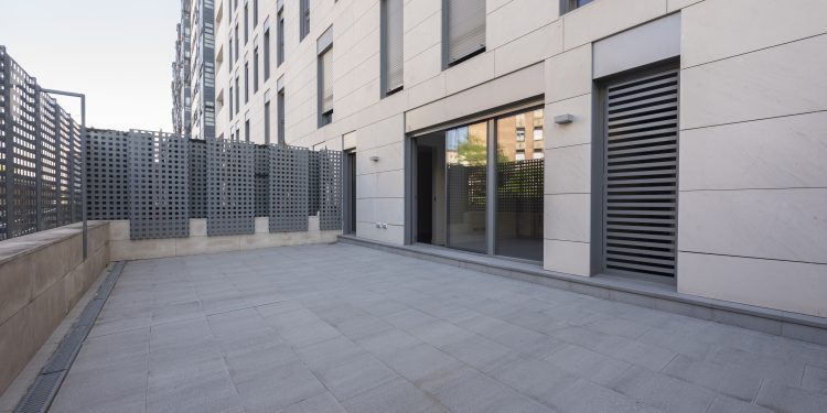 Consumo obliga a Airbnb a retirar más de 65.000 anuncios turísticos ilegales en España