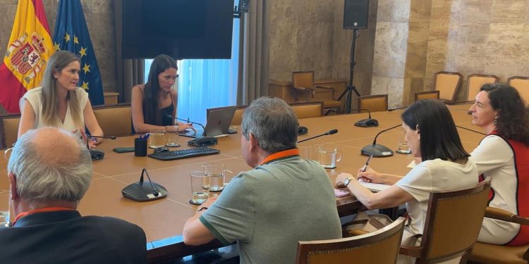 El Gobierno lanza una estrategia nacional para combatir la desinformación sobre el cambio climático