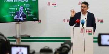 Mario Jiménez exige a Moreno Bonilla que condene el acoso machista a María Márquez y los ataques a sedes socialistas