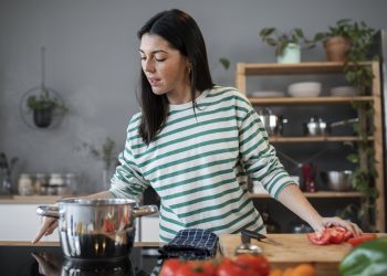 El fenómeno “tradwife” y la ola ultraconservadora