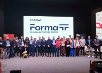 La Cruz Roja reconoce en Jaén a 8 empresas y entidades por contribuir a mejorar la calidad de vida de personas vulnerables.