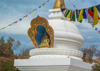 La primera estupa budista de España, un enclave espiritual en Málaga