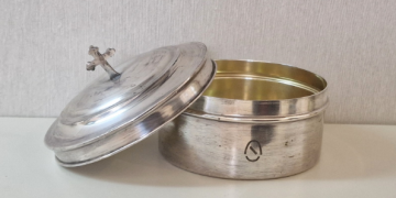 El Hospitalito de El Puerto de Santa María expone una nueva pieza bimensual de interés histórico 