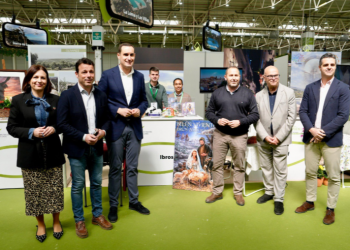 Ibros presenta su Belén Viviente en 3D y estrena nueva web turística en la Feria de los Pueblos