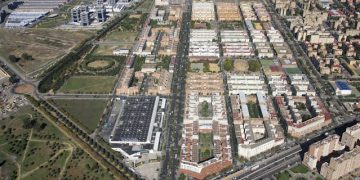 El PSOE exige un plan urgente para rescatar Parque Alcosa ante el gran abandono del barrio