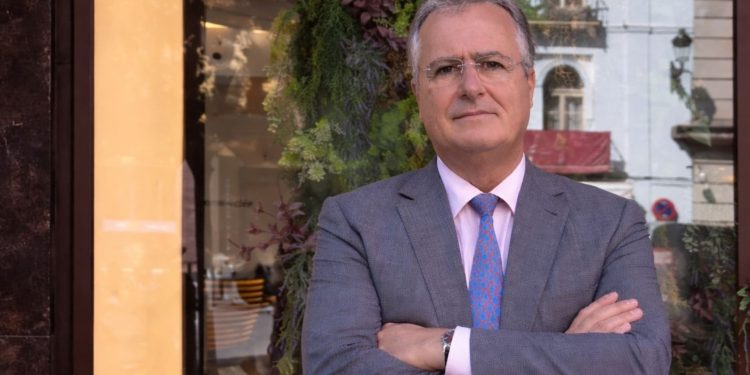 Juan Carlos Cabrera: “Hay barrios de primera y barrios de segunda en Sevilla”