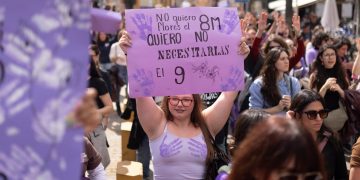 El feminismo toma las calles en el 8M con un mensaje claro contra el fascismo y la guerra