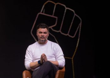 Gabriel Rufián irrumpe como referente para una candidatura unitaria de la izquierda y reabre el debate sobre un nuevo ciclo progresista