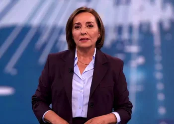 El cierre de Pepa Bueno en el Telediario se hace viral: una despedida en suspenso ante la tensión con Irán