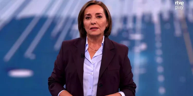 El cierre de Pepa Bueno en el Telediario se hace viral: una despedida en suspenso ante la tensión con Irán