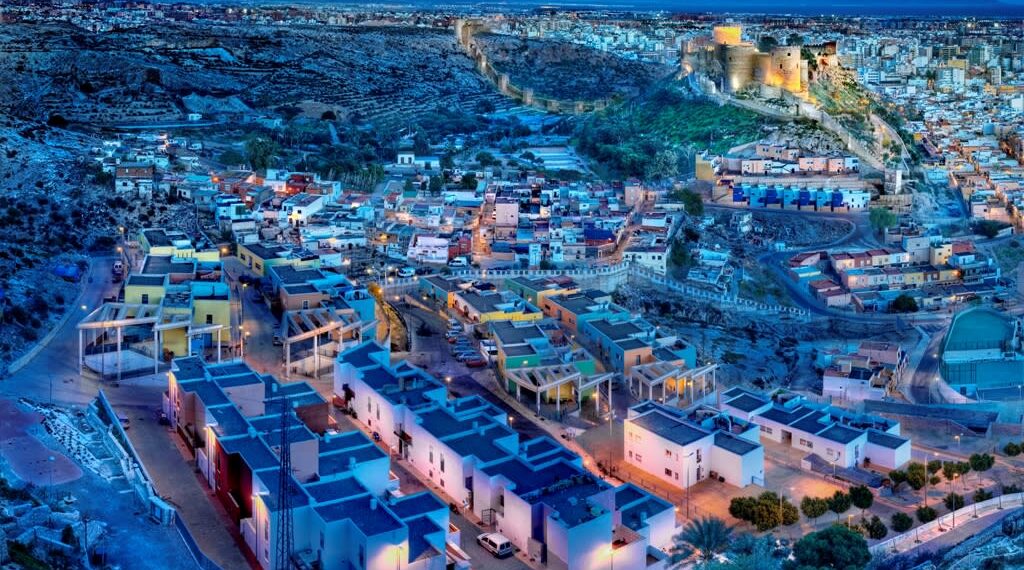 Una docena de municipios de Almería registran cero nacimientos y evidencian el avance de la despoblación