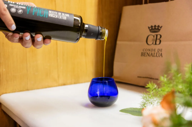 Granada ensalza el AOVE premium como símbolo de identidad en una jornada exclusiva del sector