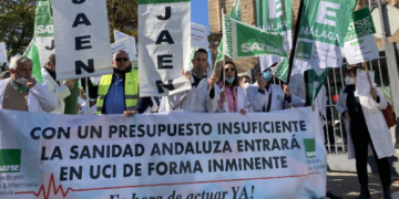Uno de cada cuatro pacientes en lista de espera sanitaria en España es andaluz, según los últimos datos oficiales
