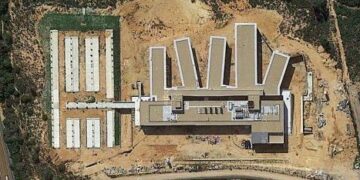 El CHARE de Lepe, hospital público, acabado pero cerrado por bloqueo del PP