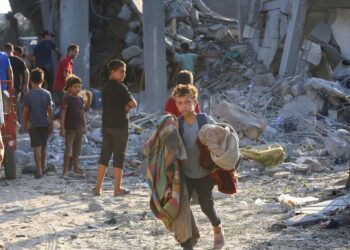 Un menor palestino es asesinado por Israel mientras recogía leña