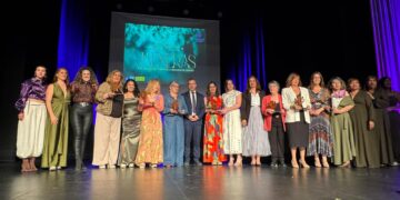 Jaén reconoce el compromiso feminista y social con la entrega de los Premios Jaeneras