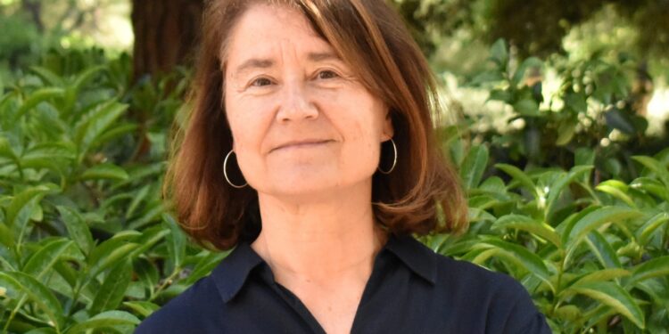 Àngels Pont: “Un entorno social más diverso obliga a repensar las políticas públicas”
