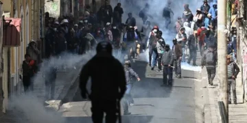 Conflictos y bloqueos amplían la tensión política en Bolivia
