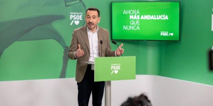 El PSOE andaluz aprieta a Moreno Bonilla y le exige dejar de “mirar el calendario” mientras Andalucía espera soluciones