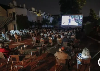 Córdoba pierde tres de sus históricos cines de verano en medio de una polémica política, urbanística y cultural