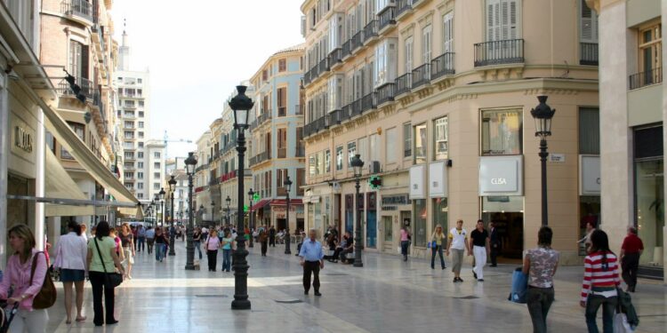 el crecimiento del empleo en Málaga, calle Larios